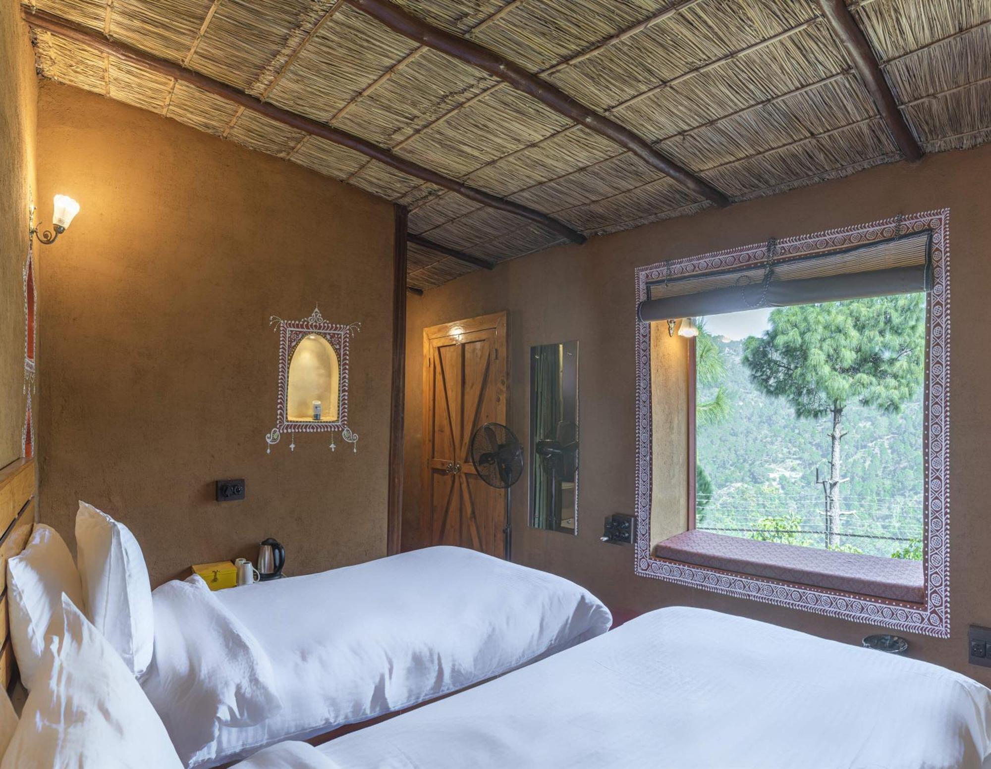 A Kasauli Ggaon By Echor Hotell Exteriör bild