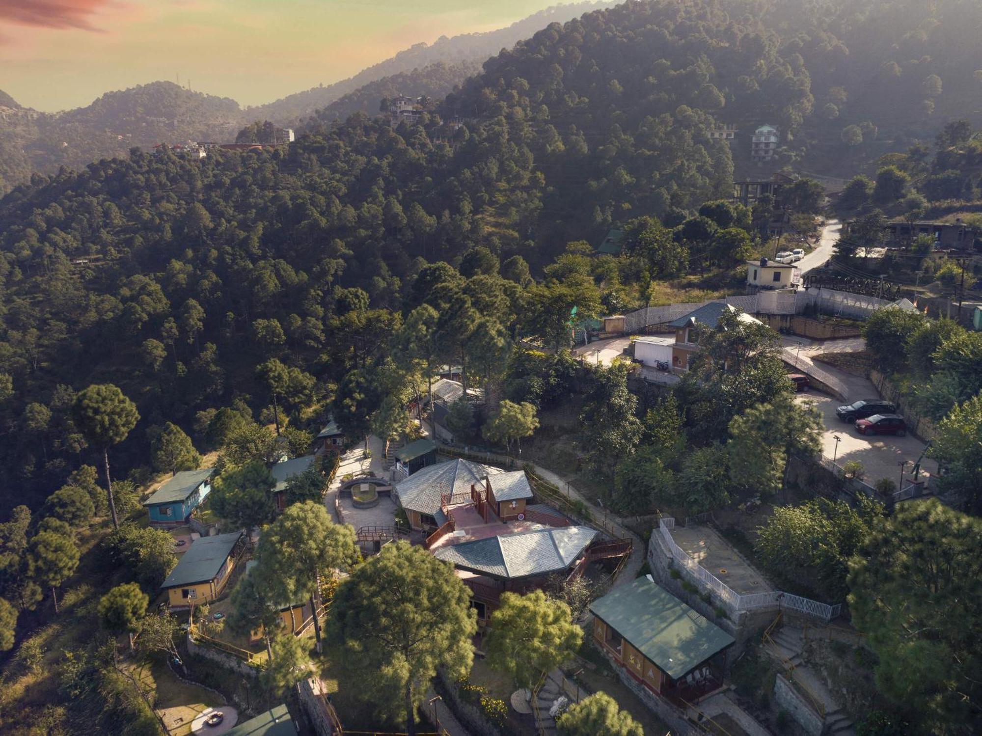 A Kasauli Ggaon By Echor Hotell Exteriör bild