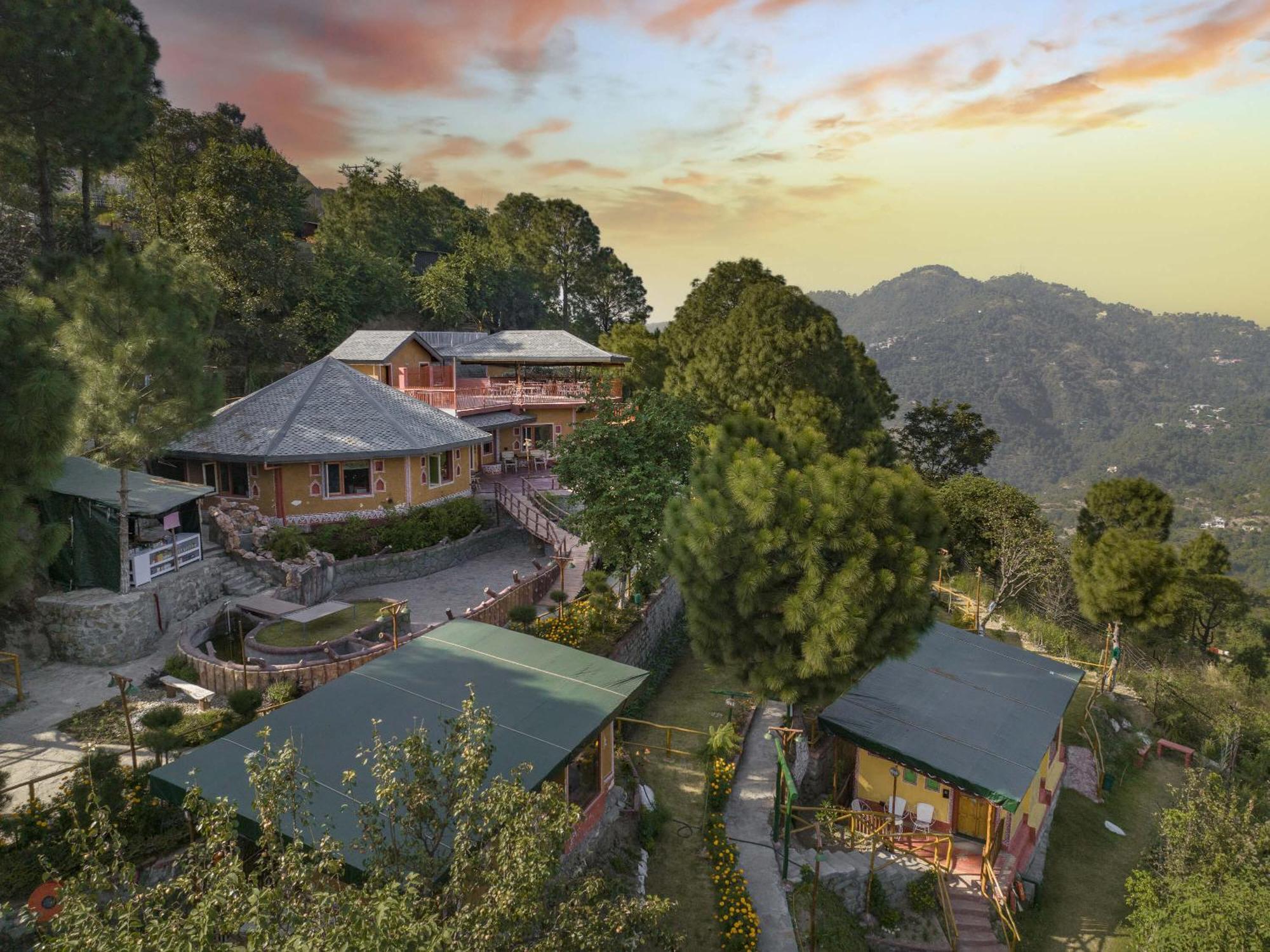 A Kasauli Ggaon By Echor Hotell Exteriör bild