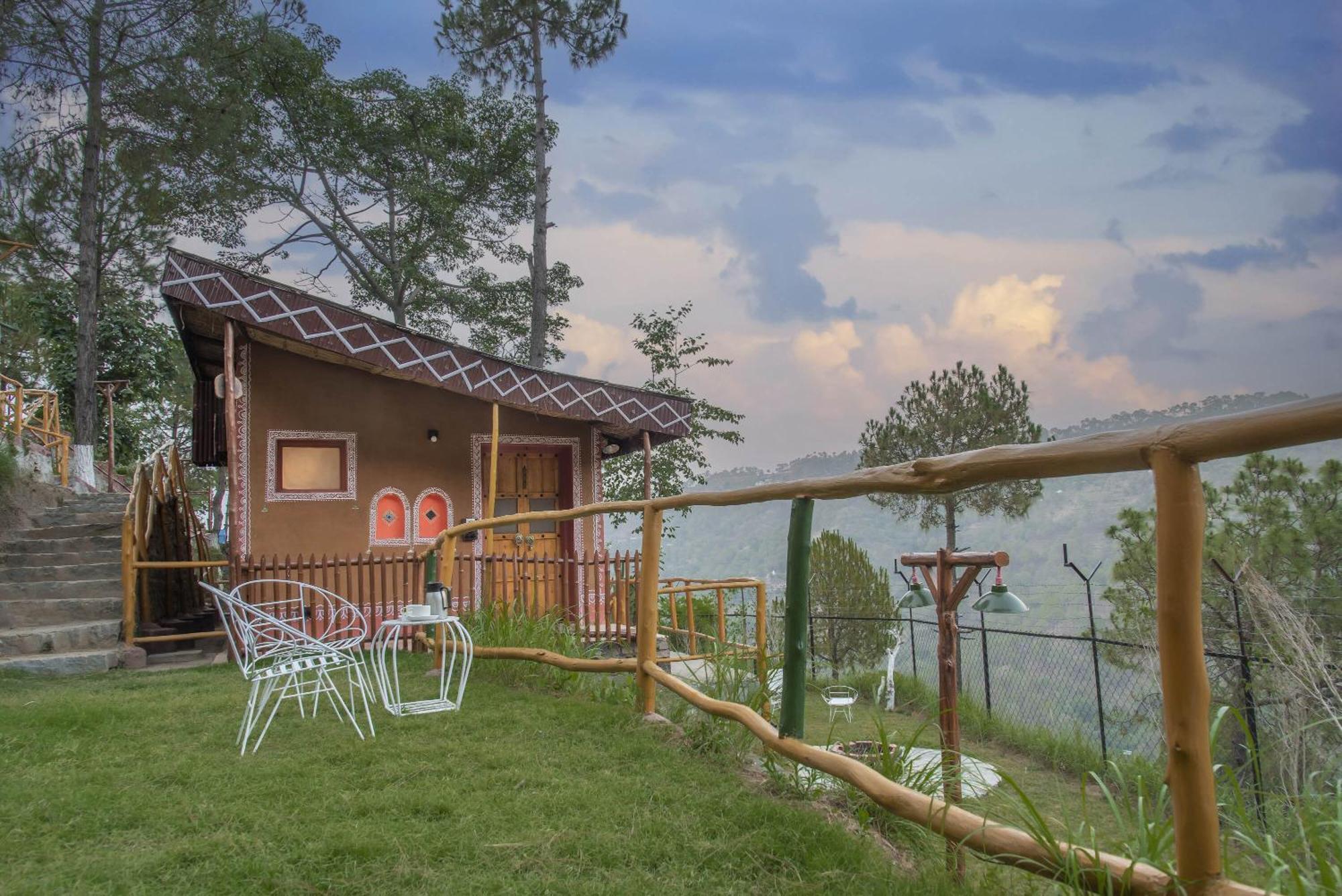 A Kasauli Ggaon By Echor Hotell Exteriör bild