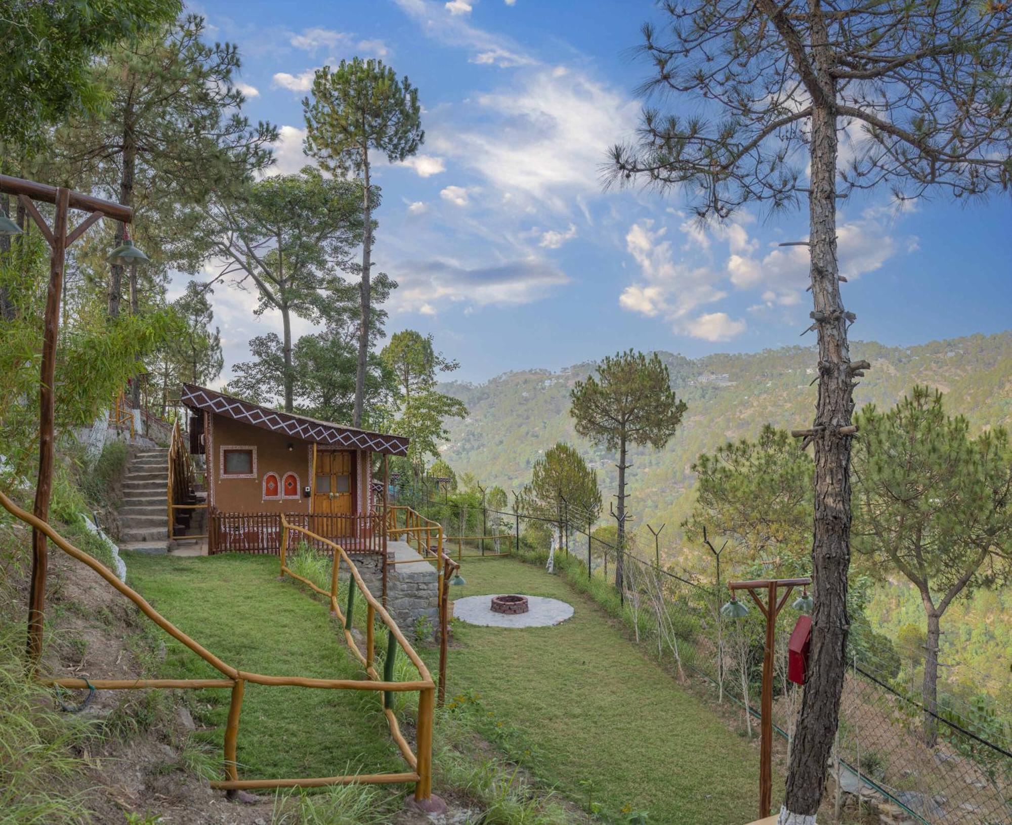 A Kasauli Ggaon By Echor Hotell Exteriör bild