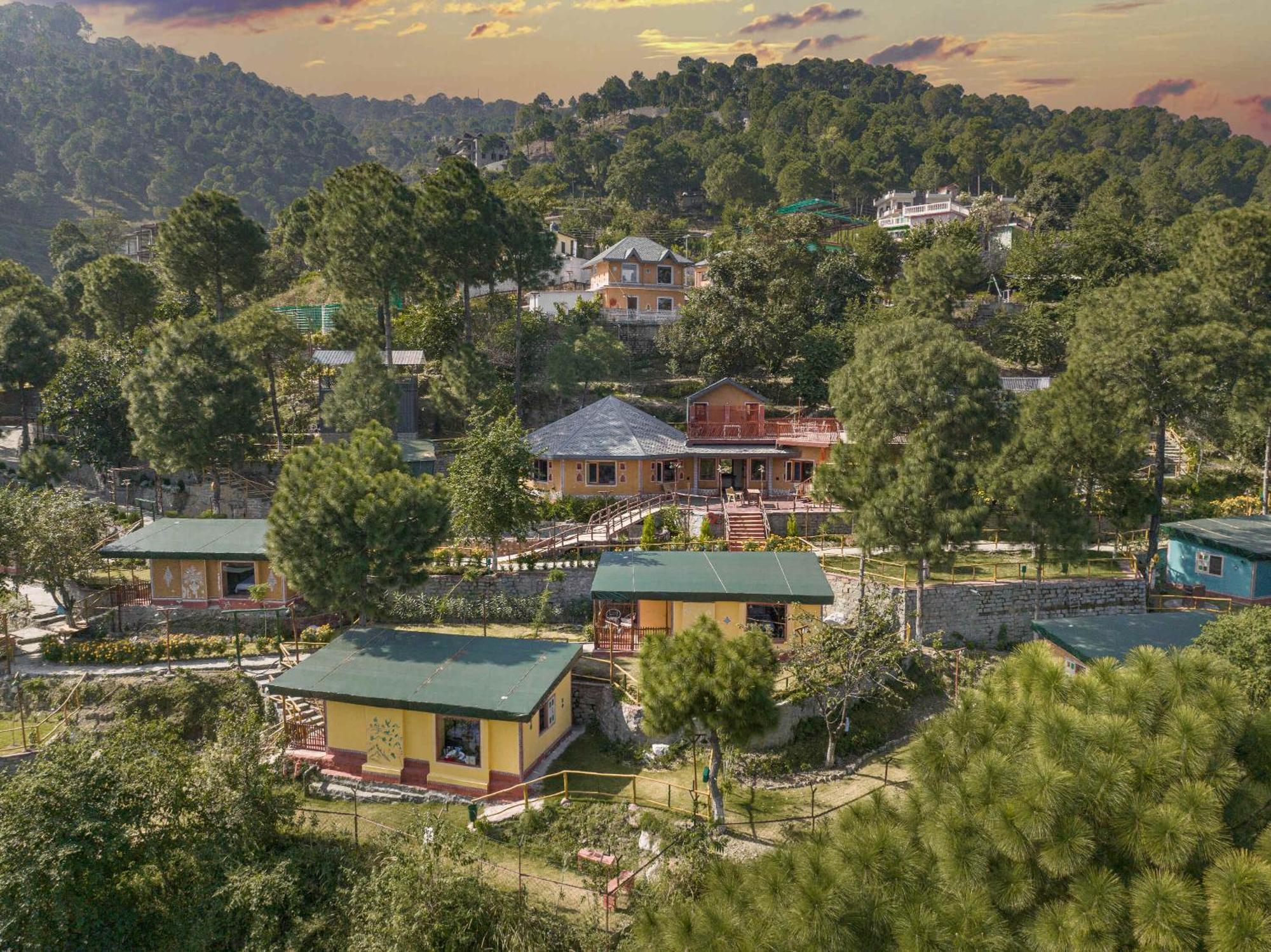A Kasauli Ggaon By Echor Hotell Exteriör bild
