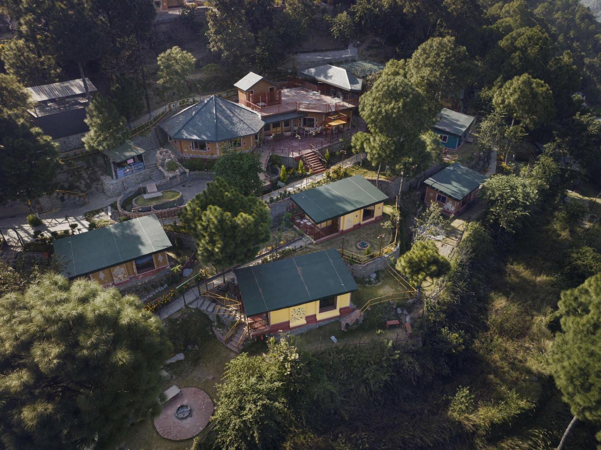 A Kasauli Ggaon By Echor Hotell Exteriör bild