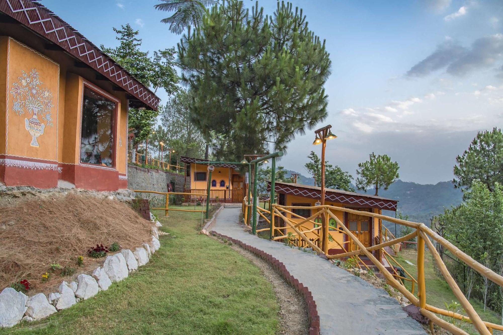 A Kasauli Ggaon By Echor Hotell Exteriör bild